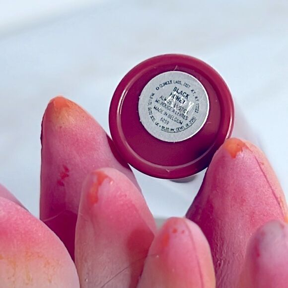 🌟$12 CLINIQUE Almost Lipstick Black Honey - Picture 8 of 12